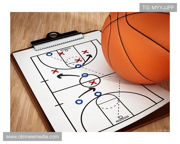 篮球技战术的深度解析与发展趋势探索：从基本功到现代战术的全方位进化